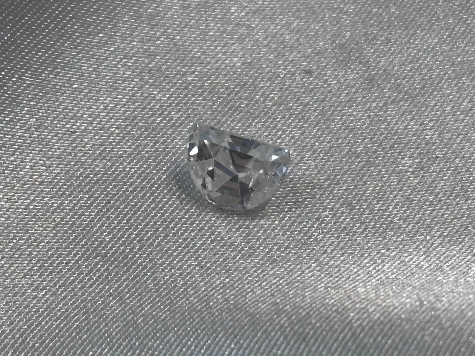 Circonia Blanca