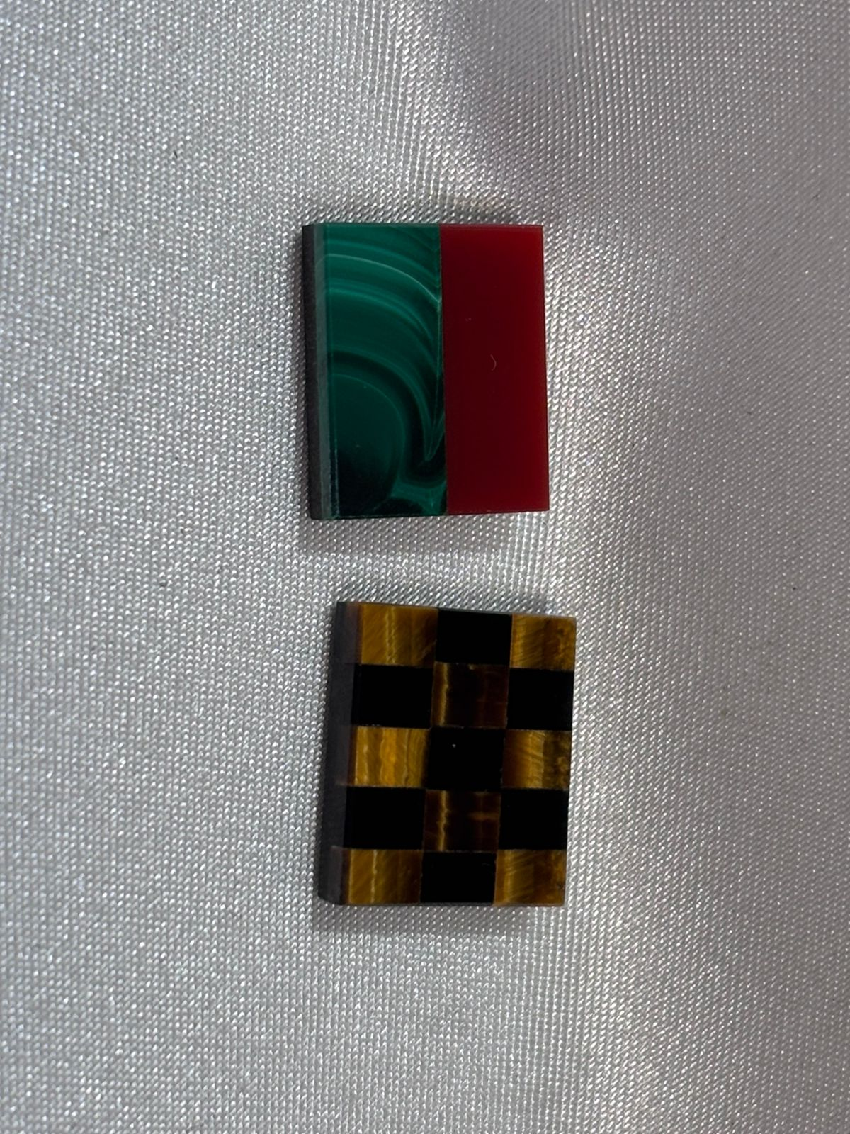 Malaquita con Jaspe Rojo y Ojo de Tigre
