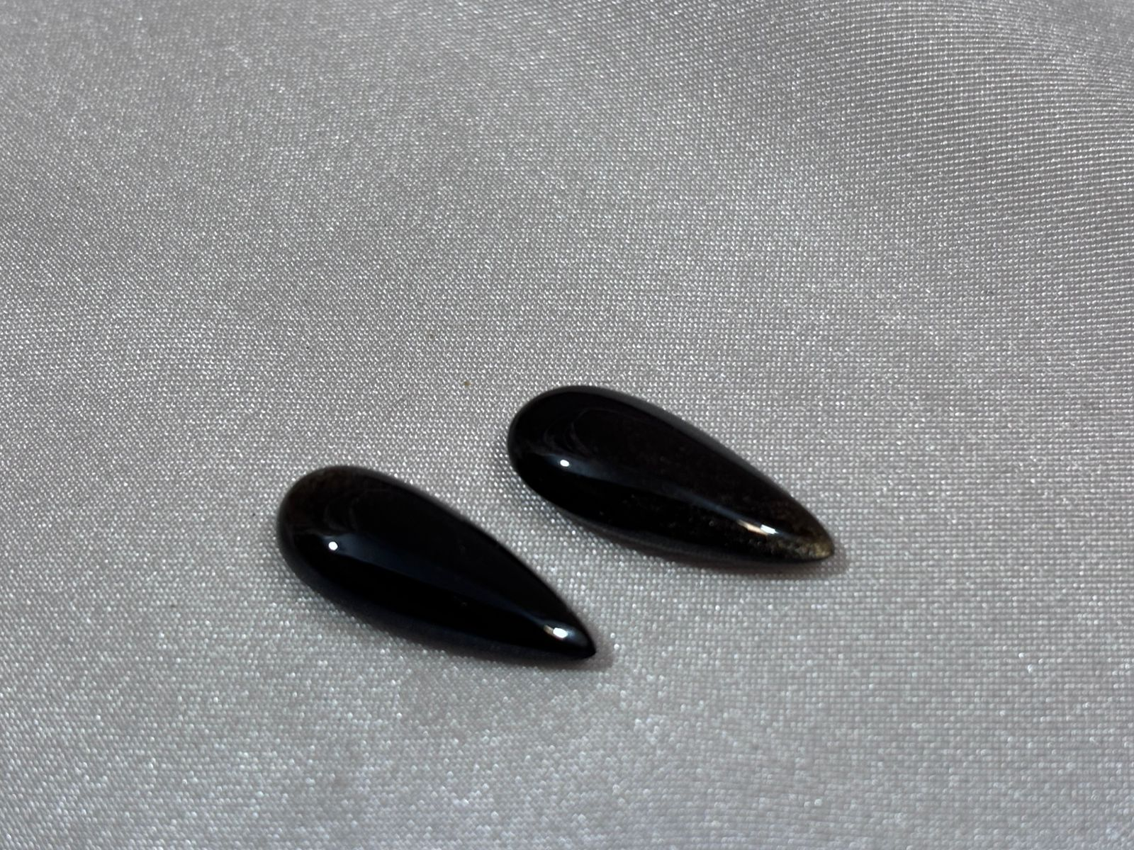 Obsidiana Gotas