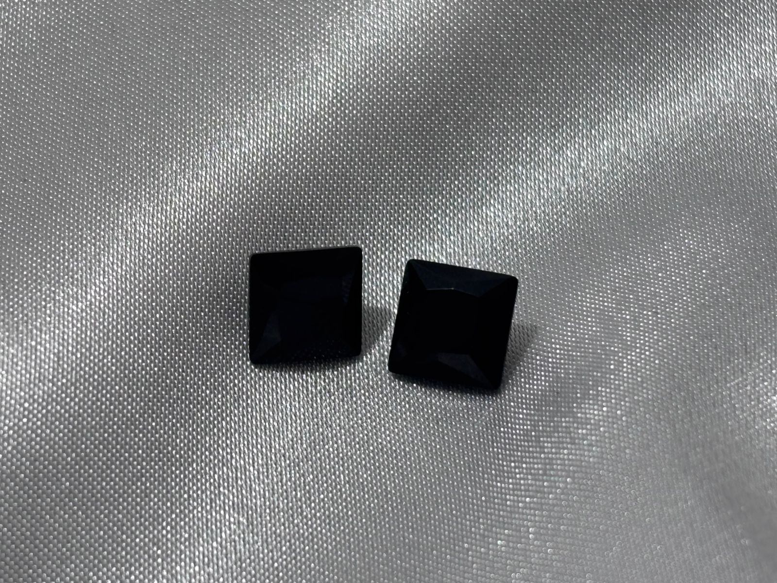 Espinela Negra