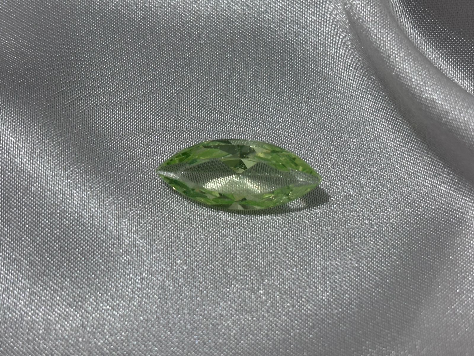 Circonia Marquise Verde
