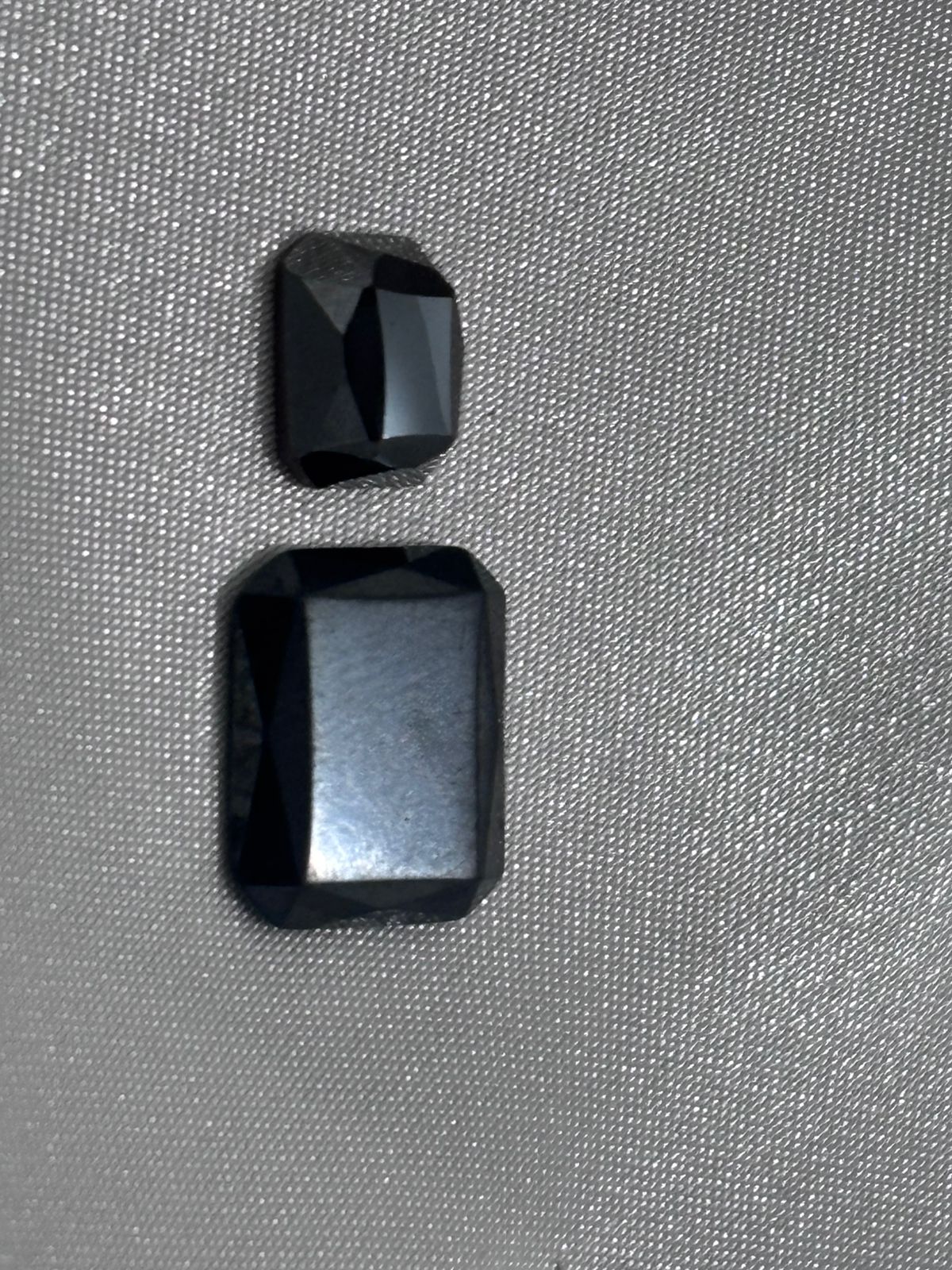 Acerina Facetada