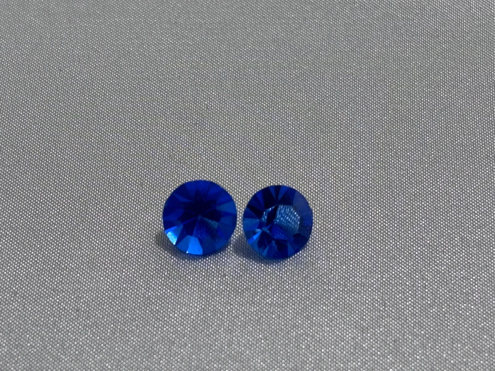Cristal facetado azul